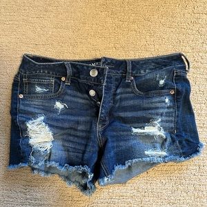 NWOT American Eagle Tomgirl Denim Shorts Size 8